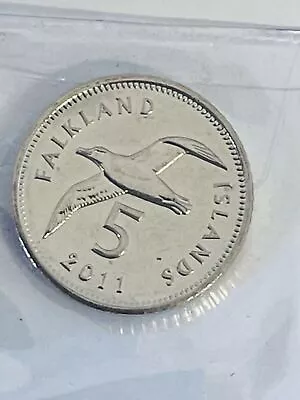 Falklands Islands Queen Elizabeth 2nd 5p Five Pence Coin Flying Albatross Bird • £4.95