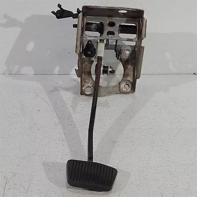 94-95 Mustang Auto Trans Brake Pedal Assembly Aa7141 • $97.75