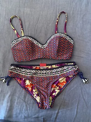 Togerlily Bikini Size 10  • $15