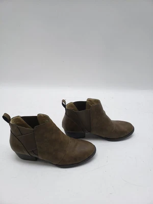 $14.99 • Buy Women's JBU Brown Ankle Boots 11