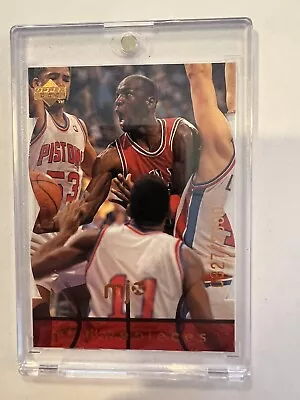 1998 Upper Deck Michael Jordan MJX MJ Timepieces #33 Red Die Cut /2300 • $15.99