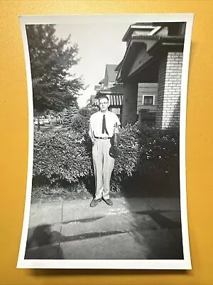 Boy With Violin ~ 1950s VINTAGE PHOTO ~ ORIGINAL SNAPSHOT Violinist  Instrument • $11.99