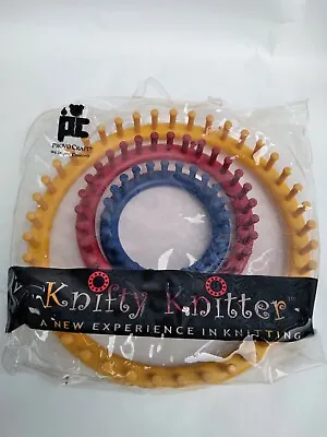 $9.99 • Buy Knifty Knitter Round Set Of 3 Looms 2003 Provo Craft Knitting