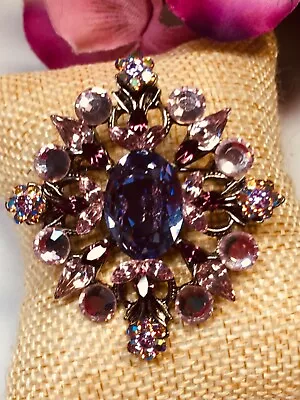 Vtg. Victorian Inspired Purple & AB Faceted Round & Marquis Rhinestone Brooch • $15