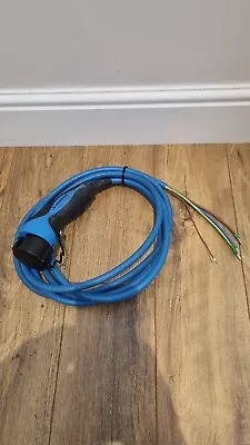 Mennekes 32 A Type 1 EV Charging Lead • £50