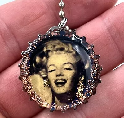 Marilyn Monroe Bottle Cap Necklace. Gold Glitter. Hand Made. • $20