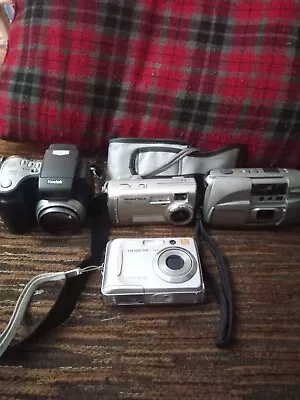 Old Cameras Job Lot • £1.04