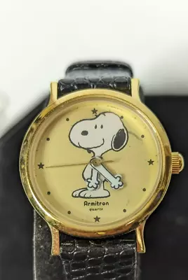 Vintage Used Armitron Quartz   Snoopy    Wristwatch In Original Case  & Papers • $9.99