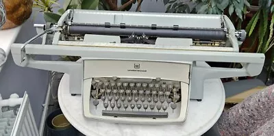 RARE 60s Underwood WIDE CARRIAGE Touch-master II Typewriter Made In England GT17 • £199.99