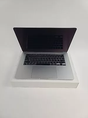 Apple MacBook Air 2023 15  (512GB SSD Apple M2 3.49GHz 8GB) Silver • $650