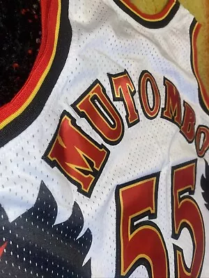 🔥96-97 Atlanta Hawks Dikembe Mutombo Stitched Throwback Jersey Men’s Med • $65