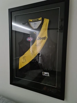 $2220 • Buy 2017 Richmond Tigers Signed Guernsey And Premiership Team Photo