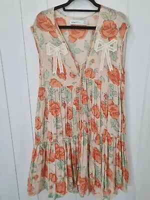 $20 • Buy Alice McCall Flowy Orange And Green Midi Dress. Size 10.
