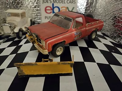 Model Car Parts Revell Gmc Pickup Truck Wired Engine Has Rust Needs Work  • $8.50