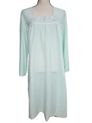 Vintage Lorraine Nightgown 2X L/S Lace Trim Embroidery Green Fleece Sleep USA • $15
