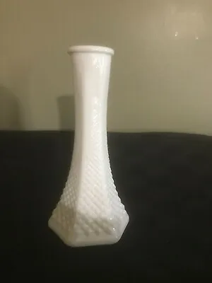 E.O. Brody English Diamond Vase White Milk Glass Flower Bud 175 6  Made USA Vtg • $10