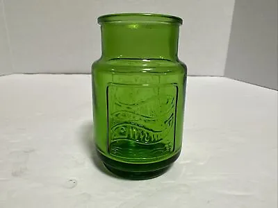 Rare Vintage Wheaton NJ Emerald Green Glass Jar Bottle Fish Heart Ink Well 2x4  • $9.99