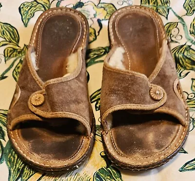 UGG Slide Sandals House Shoes Kalama 1793 Brown Suede/Sheepskin Lining Women's 7 • $19.95