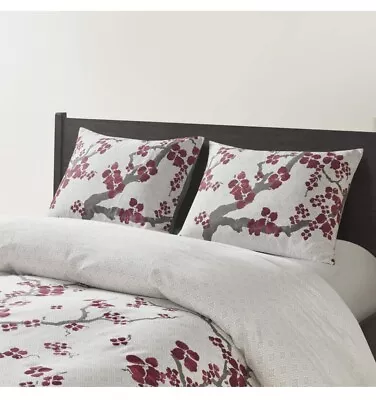 Natori Cherry Blossom King-Sized Duvet Cover & 2 Pillowcases -Red Gray & White • $70