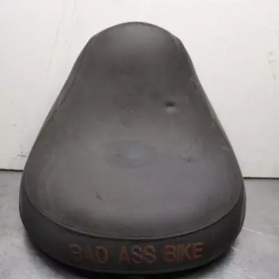 03-08 Kawasaki Vulcan 1600 Front Drivers Seat Bb616 • $65