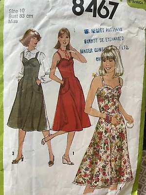 Vintage 1970's Simplicity Dress Sundress Or Pinafore Sewing Pattern • £2.99