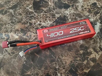 Venom 4100Mah 25C 7.4V 2S Hardcase Lipo Rc Battery Deans Plug Holds Great Charge • $15