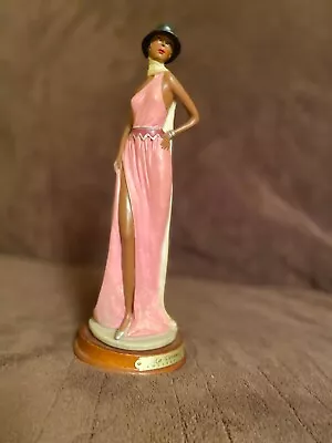 La Verona Female African American Figurine 11.8'' Tall • $14.99