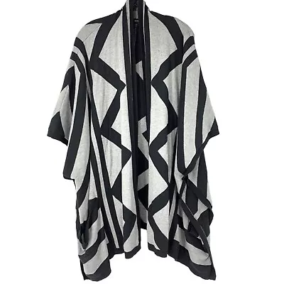 Mossimo Bold Print Kimono Poncho Open Cardigan Sz L/XL 3165 EUC Women Washable • $39.99