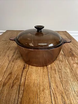 Corning Ware Vision 4.5L Dutch Oven Stock Pot With Pyrex Lid Amber Glass USA • $35