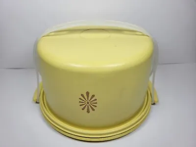 $17.50 • Buy Vtg. Tupperware Cake 10” Carrier In Yellow  Starburst With Handle 684-1 MCM
