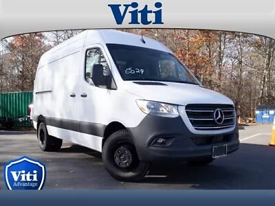 2024 Mercedes-Benz Sprinter 4500 • $74712