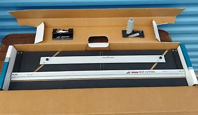 Logan Compact Mat Cutter 301-S Precision 32  Straight & Bevel Cutting • $56