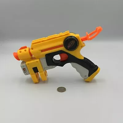 Nerf N-Strike Elite Nite Finder Gun With Working Red-Dot Light Beam Targeting • £9.99