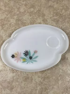 Vintage Federal Glass Atomic Flower Patio Snack Tea Plate  • $9.99