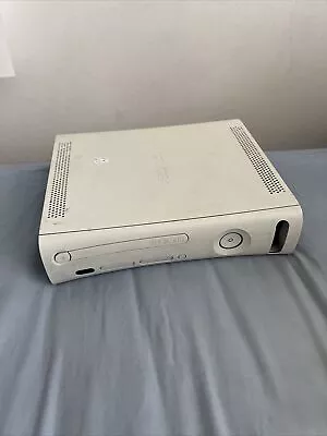 Microsoft Xbox 360 Original Model (White) Console.No Cords & Controller. PARTS!! • $16.15