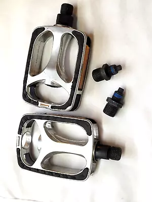 Pair Of Metal Bicycle Pedals 12.9 L • $8