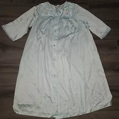 Vtg ShadowLine Size L Nylon Sleep Robe Nightgown Button Peignoir Embroidered • $14