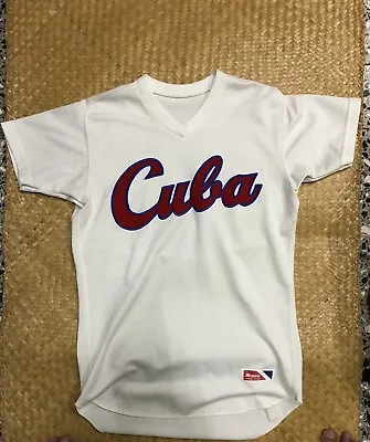 Original Baseball Team Cuba Mizuno Size M • $20
