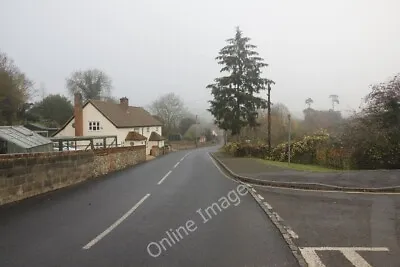 Photo 6x4 Past The Junction Hampstead Norreys View Past The Junction Of T C2011 • £2