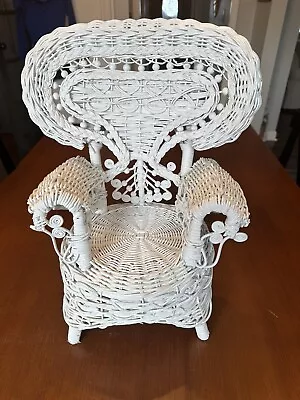 Vintage Doll White Wicker Chair 20 5/8” Tall • $22