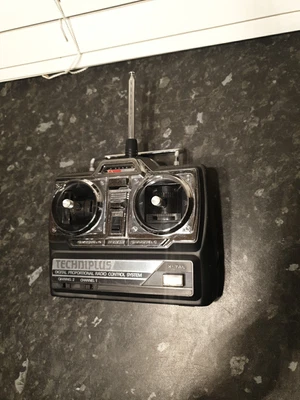 Techniplus Acoms AP-27 MKV RC Cars 2 Channel Digital Radio Control MK5 • £30