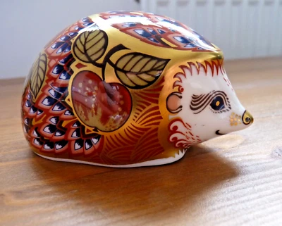 £59 • Buy ROYAL CROWN DERBY ORCHARD HEDGEHOG Paperweight With Gold Stopper - Boxed