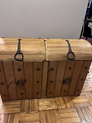 Mid Century Wood Barrel Style Bar • $200