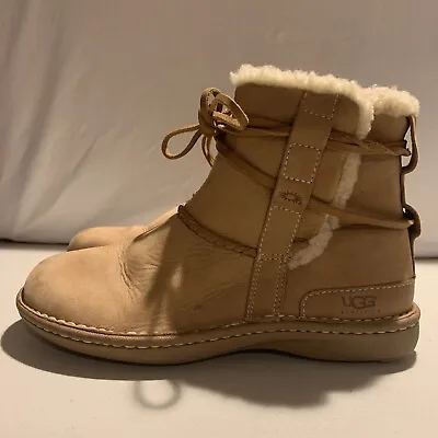 UGG Women's La Jolla Size 7 1617 Brown Suede Sheepskin Lined Ankle Boots [I7] • $34.99