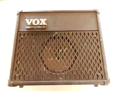 VOX Valvetronix AD15VT Guitar 202990 Multi-Effect Vacuum Tube Amp Amplifier • $125