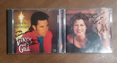 Lot 2 Cds Signed Vince Gill Amy Grant A Christmas To Remember Let There Be Peace • $30