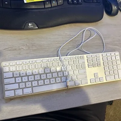 Genuine Apple A1243 Wired Aluminum Keyboard With Numeric Keypad USB OEM • $25.99