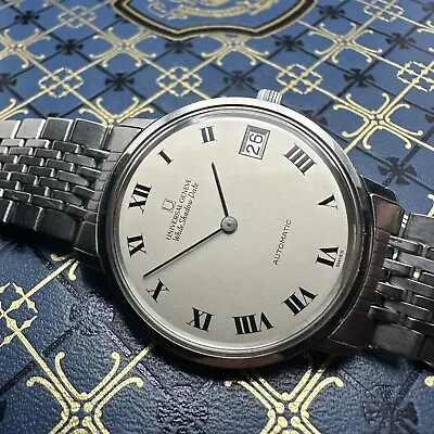 Universal Geneve WHITE SHADOW DATE Ref.867101 Microtor • $965