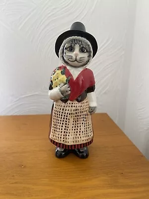 Quail Ceramic Pottery Welsh Lady Cat • £9.99