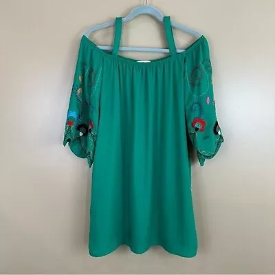 VaVa By Joy Han Revolve Irene Open Shoulder Green Embroidered Dress Small NWOT • $34.99